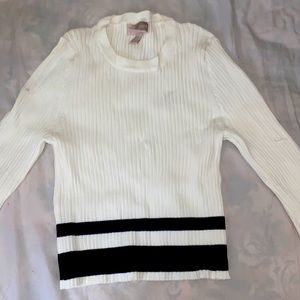 Black & white long sleeve shirt!